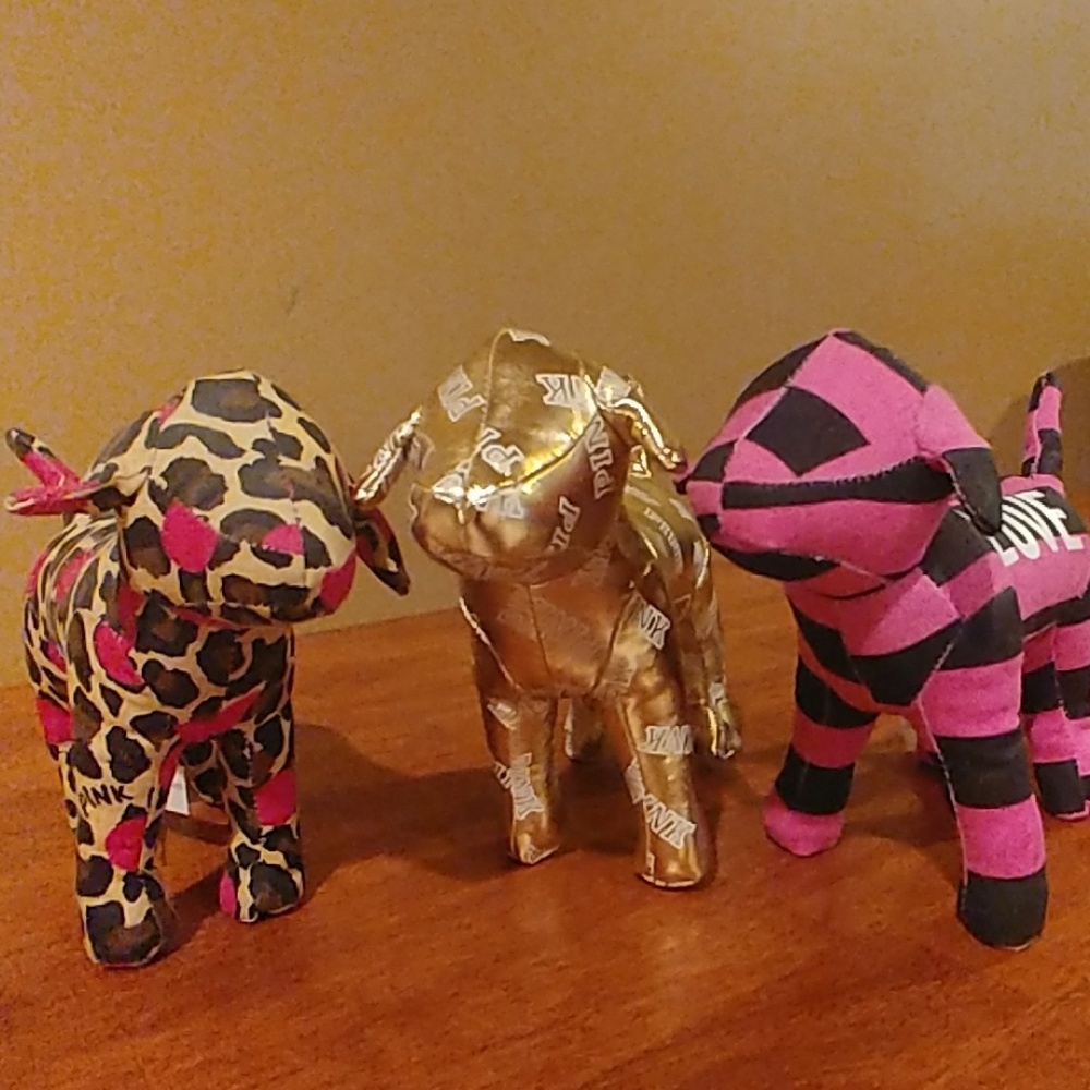 3 Victoria's Secret Pink dogs